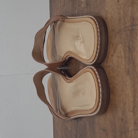 Madewell Vachetta Leather Wave Slide Strappy Slip-on Sandal Women's sz 7 - Picture 3 of 9